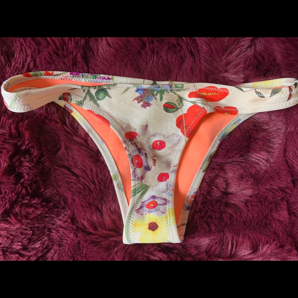 Triangl bottoms